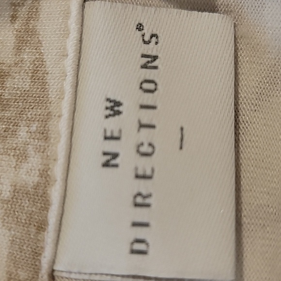 New Directions XL white & tan button down long sleeve - Picture 3 of 5
